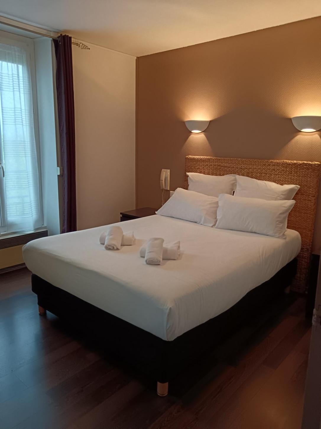 Hotel Du Chateau 알비그낙 외부 사진